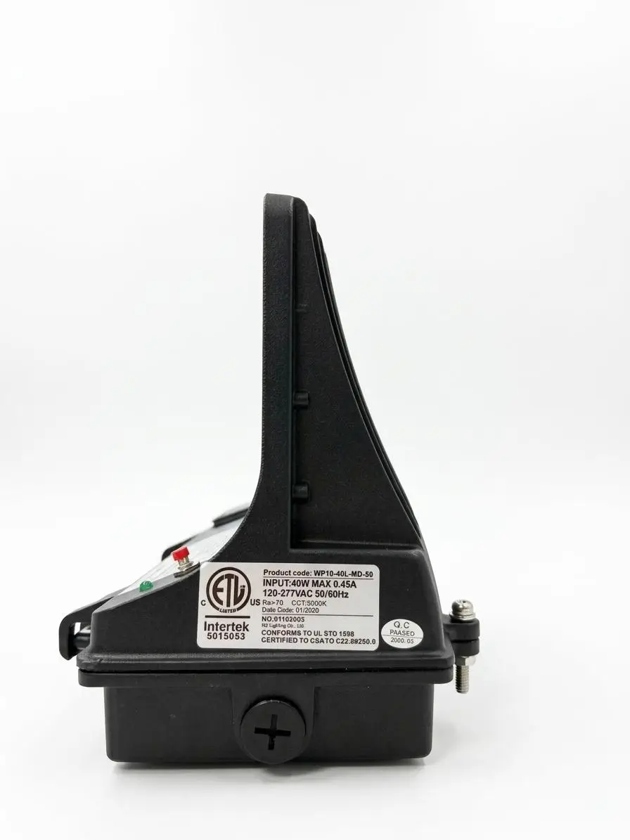 E2-WP-F-WP10-40W-50K-M-P-E-BK-2