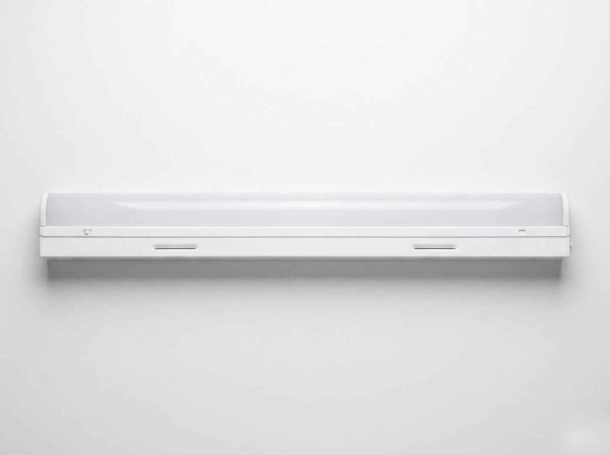 E2-LS-SLIM-2FT-1824W-354050K-E-Side2