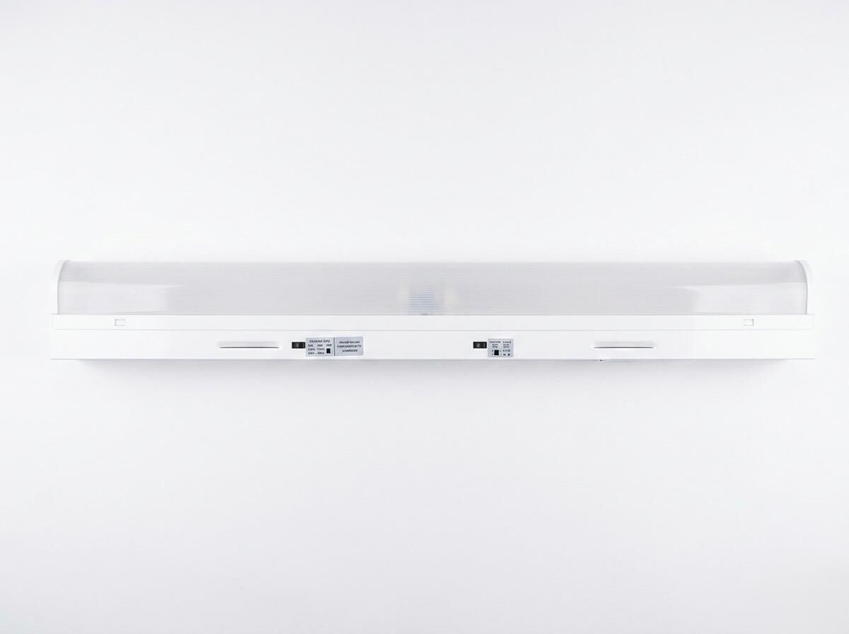 E2-LS-SLIM-2FT-1824W-354050K-Side1