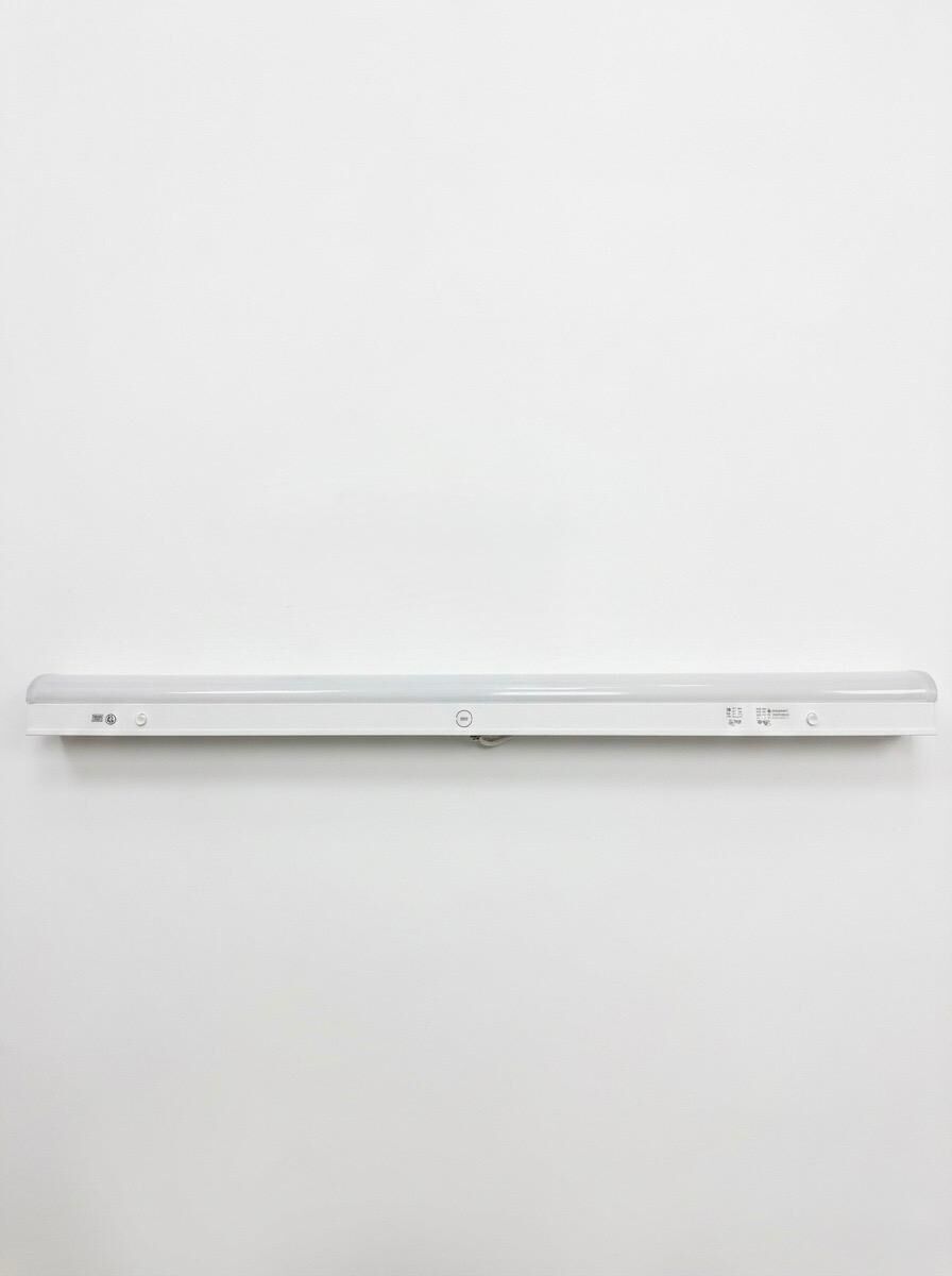E2-LS-SLIM-4FT-2436W-354050K-E-Side2