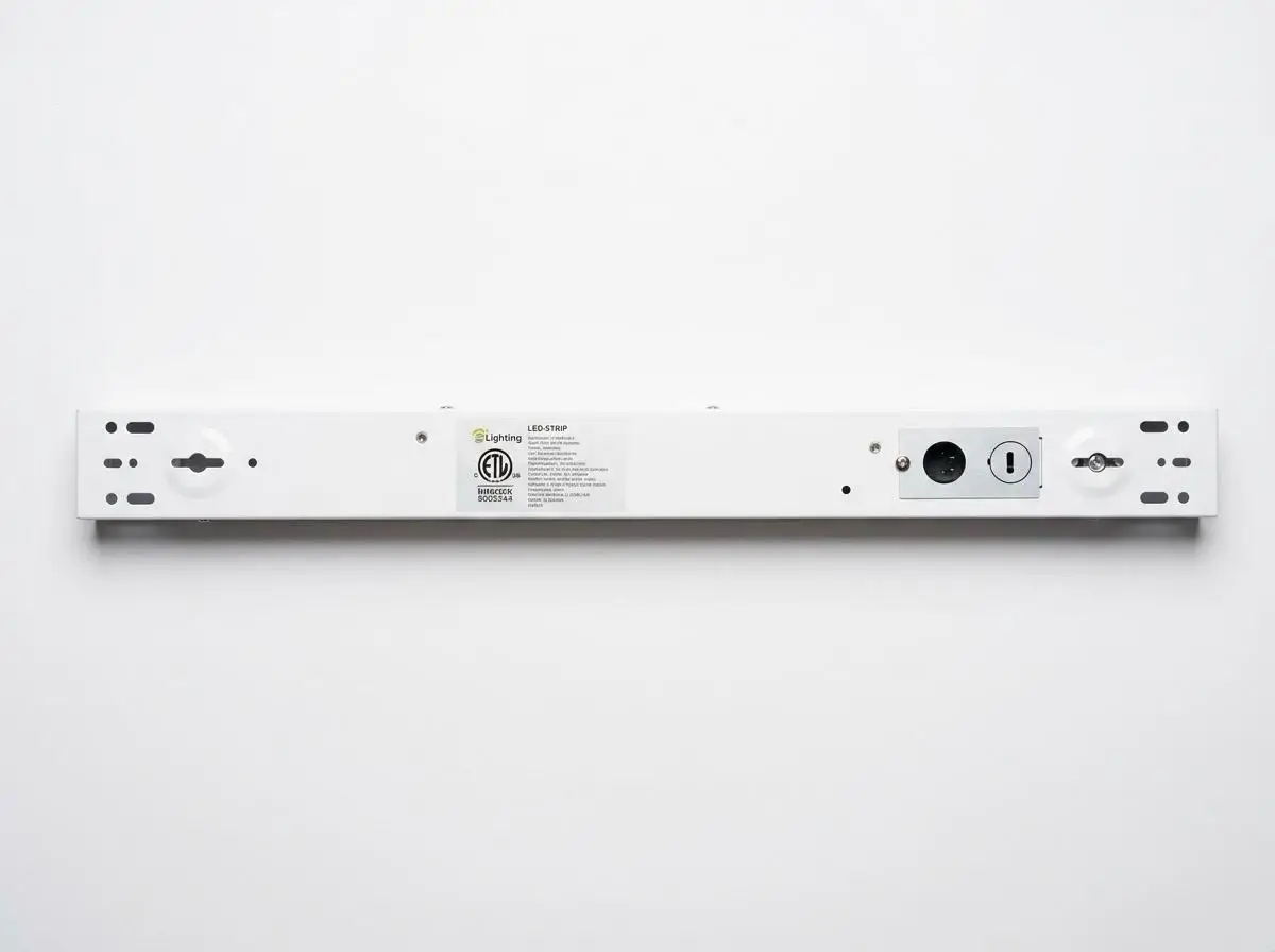 E2-LS-SLIM-2FT-1824W-354050K-Bottom
